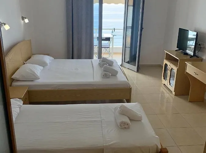 Apartment Blue Sea *