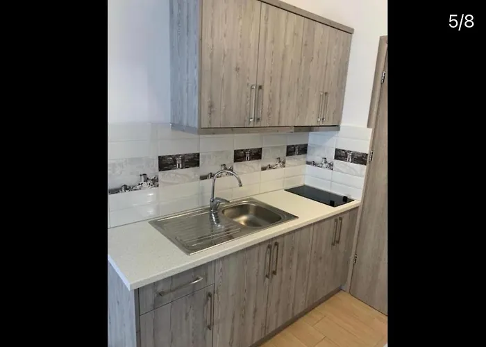 Blue Sea Apartment Qeparo
